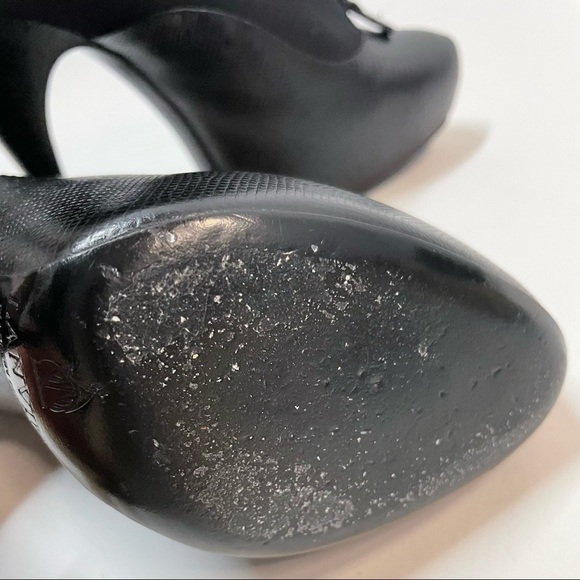 LANVIN front zip black stiletto ankle booties size 37 1/2 (US size 7) - Picture 12 of 12